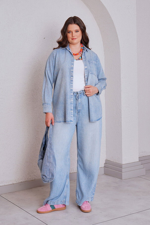 SUMMER FLOWY DENIM SHIRT