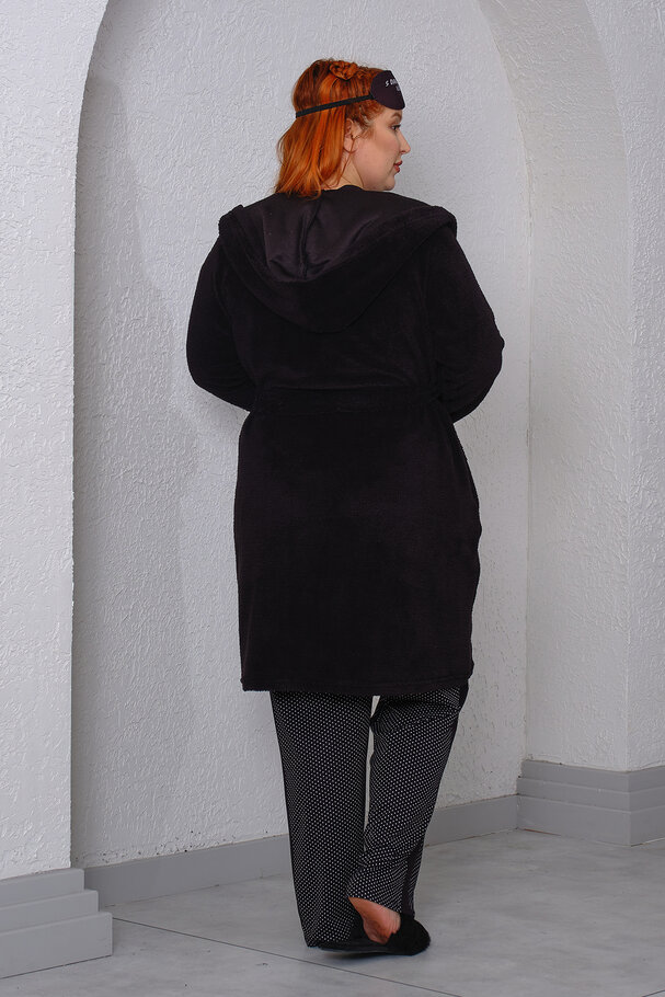 PLUSH DRESSING GOWN