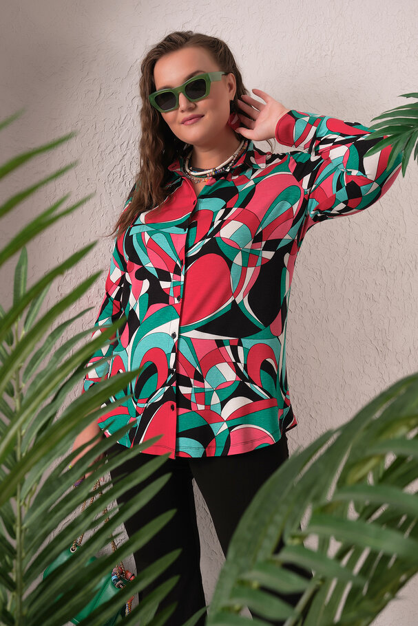 GEOMETRIC PRINT SHIRT