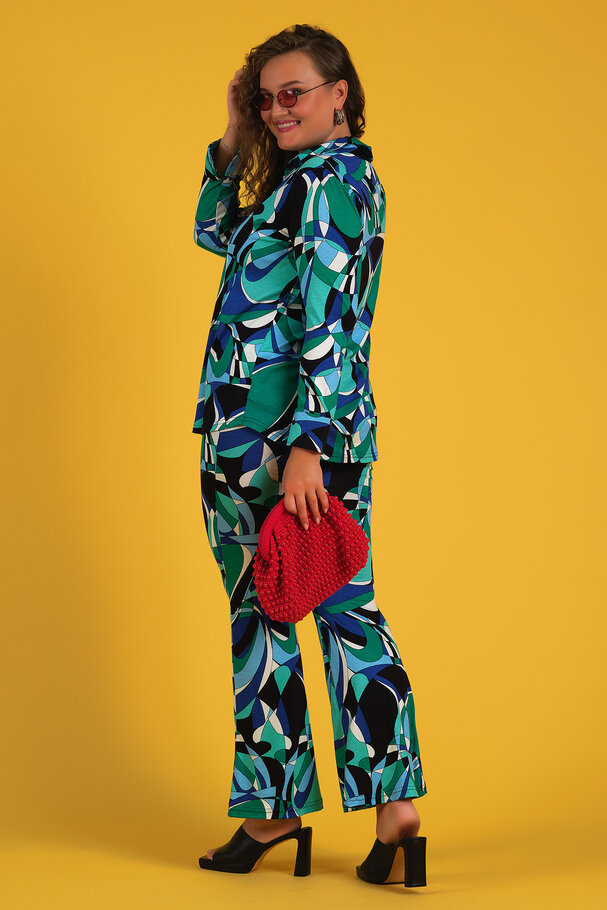 GEOMETRIC PRINT SHIRT