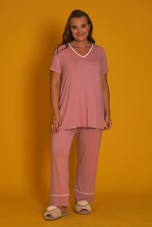 PYJAMAS WITH CONTRAST PIPING
