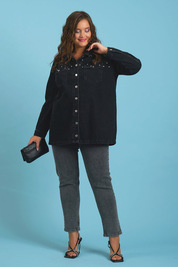 STUDDED DENIM JACKET