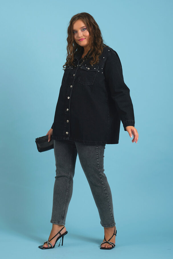 STUDDED DENIM JACKET