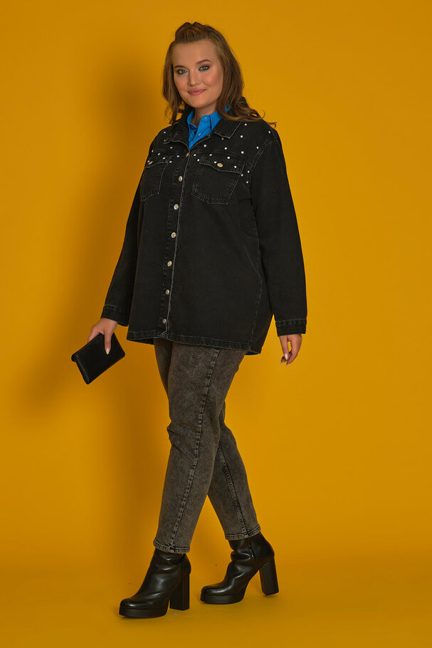 STUDDED DENIM JACKET