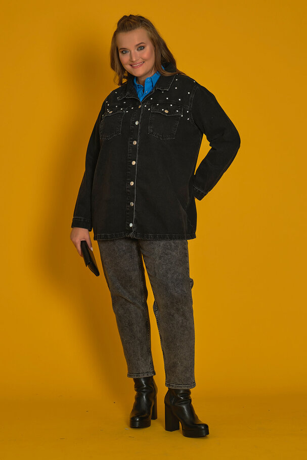 STUDDED DENIM JACKET