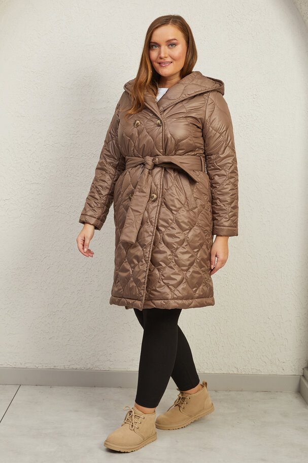 QUILTED COAT WITH WATER AND WIND PROTECTION