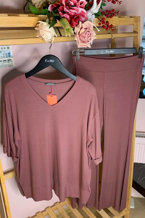 RIBBED T-SHIRT AND LEGGINGS CO-ORD SET