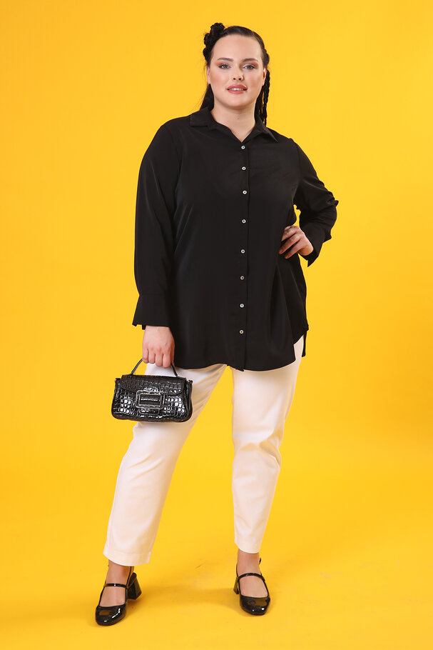 SHIRT WITH A SATIN FINISH