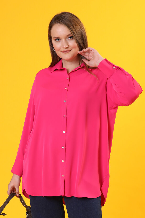 SHIRT WITH A SATIN FINISH