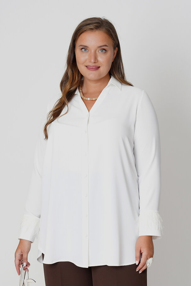 SHIRT WITH FEATHER DETAIL
