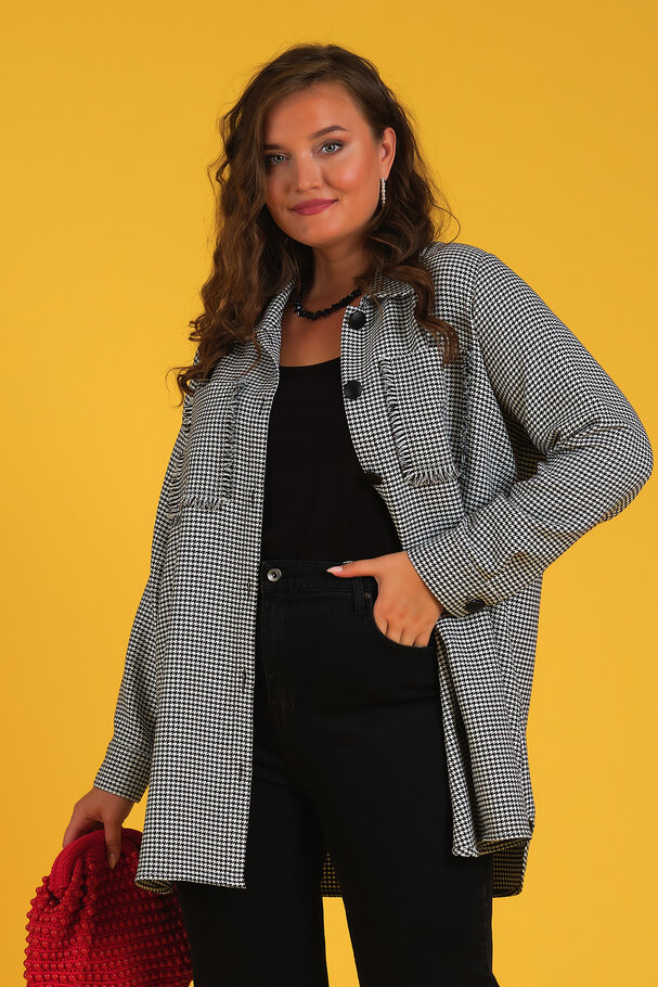 SHIRT WITH LEATHER BUTTONS