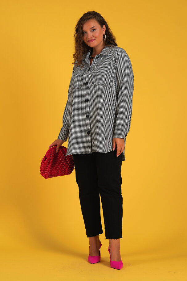 SHIRT WITH LEATHER BUTTONS