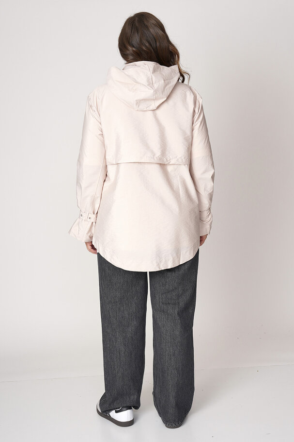 SHORT HOODED PARKA