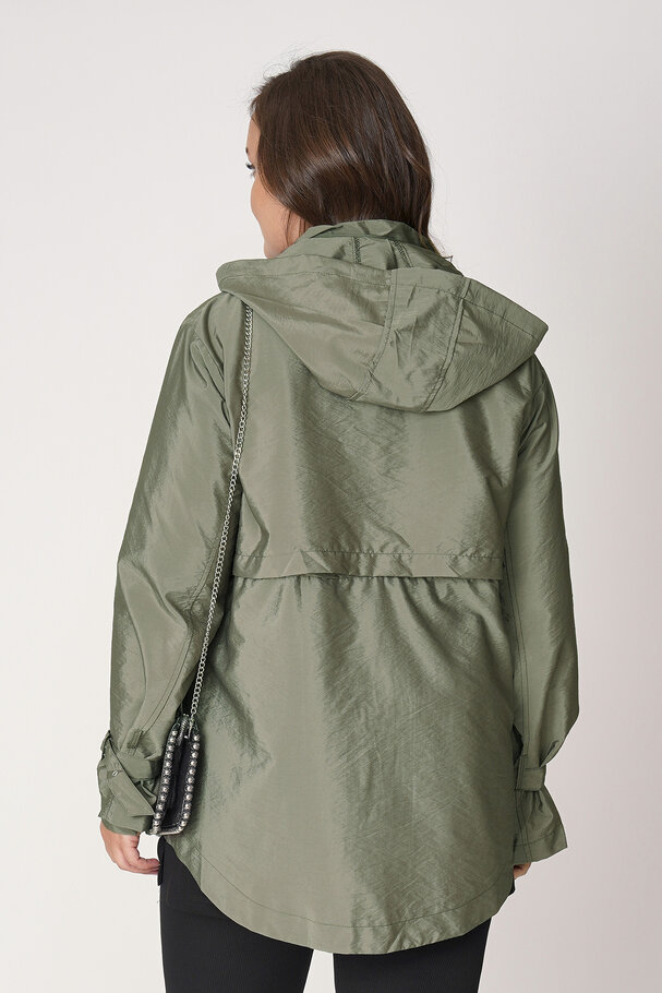 SHORT HOODED PARKA