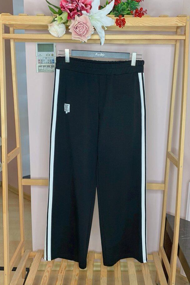 SIDE STRIPED JOGGER PANTS