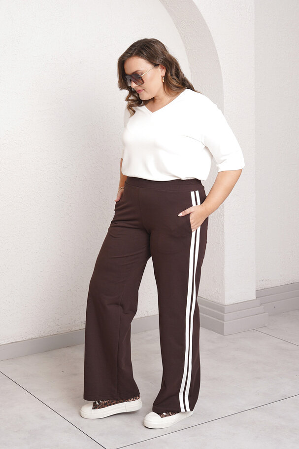 SIDE STRIPED JOGGER PANTS