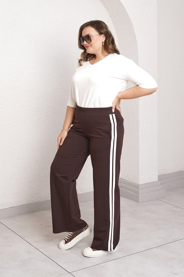 SIDE STRIPED JOGGER PANTS
