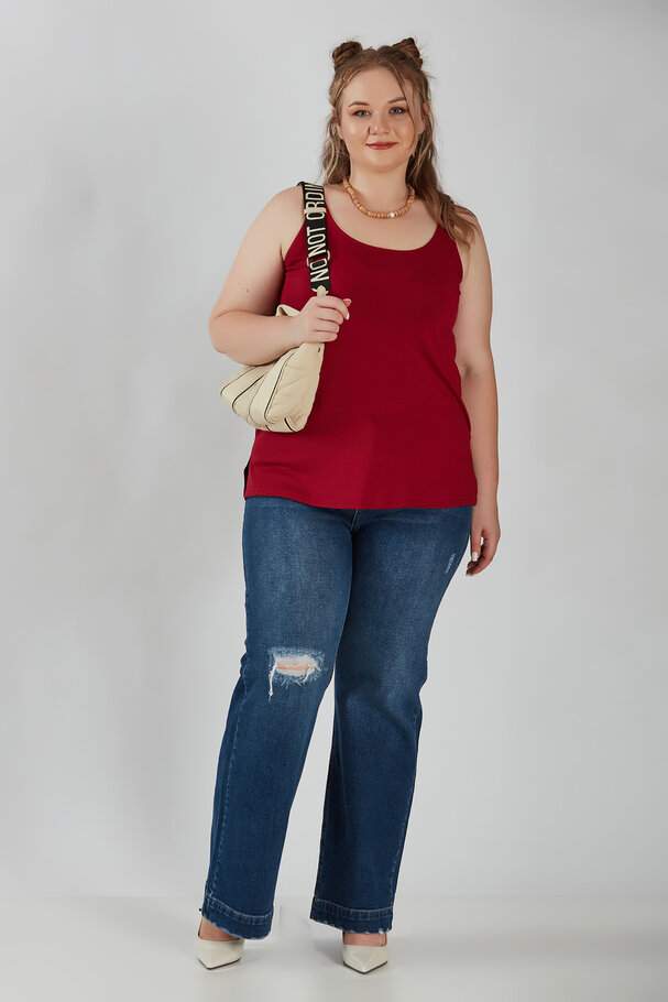 SLEEVELESS ROUND NECK TOP