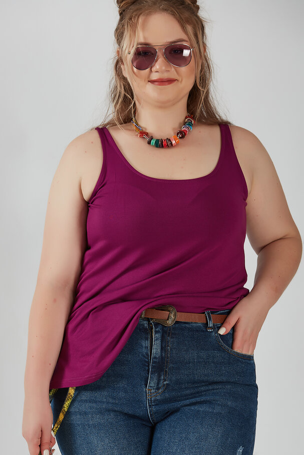 SLEEVELESS ROUND NECK TOP