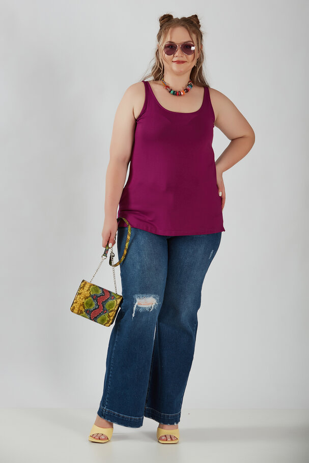 SLEEVELESS ROUND NECK TOP