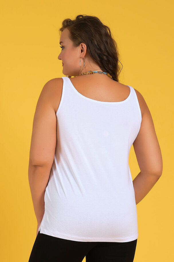 SLEEVELESS ROUND NECK TOP