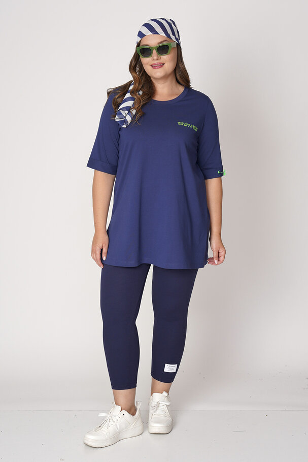 SLOGAN EMBROIDERED T-SHIRT