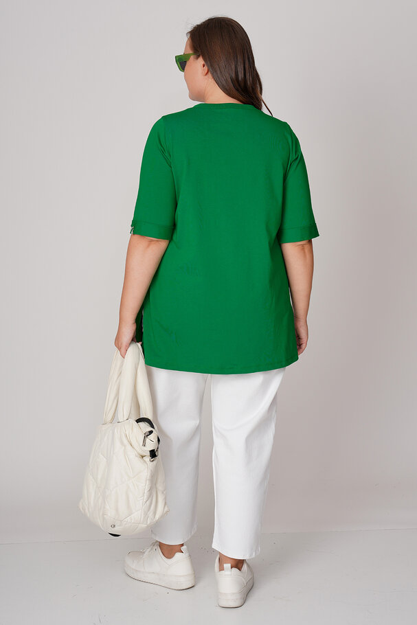 SLOGAN EMBROIDERED T-SHIRT