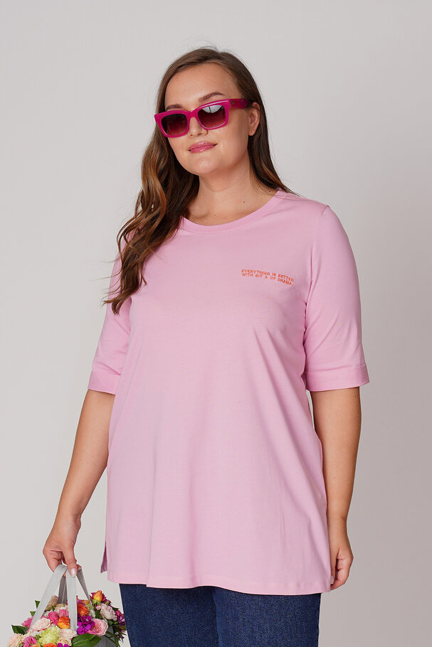 SLOGAN EMBROIDERED T-SHIRT