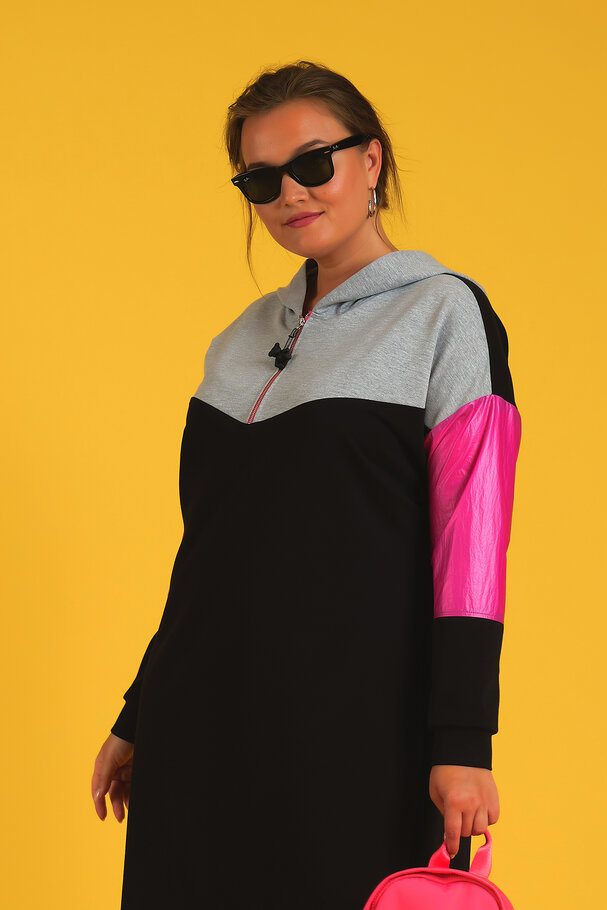 SPORTY CONTRAST DRESS