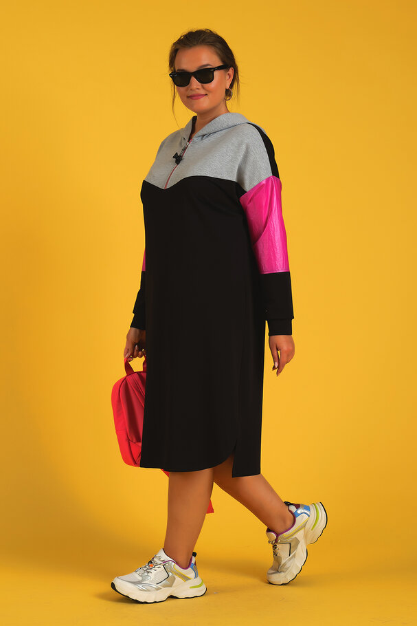 SPORTY CONTRAST DRESS