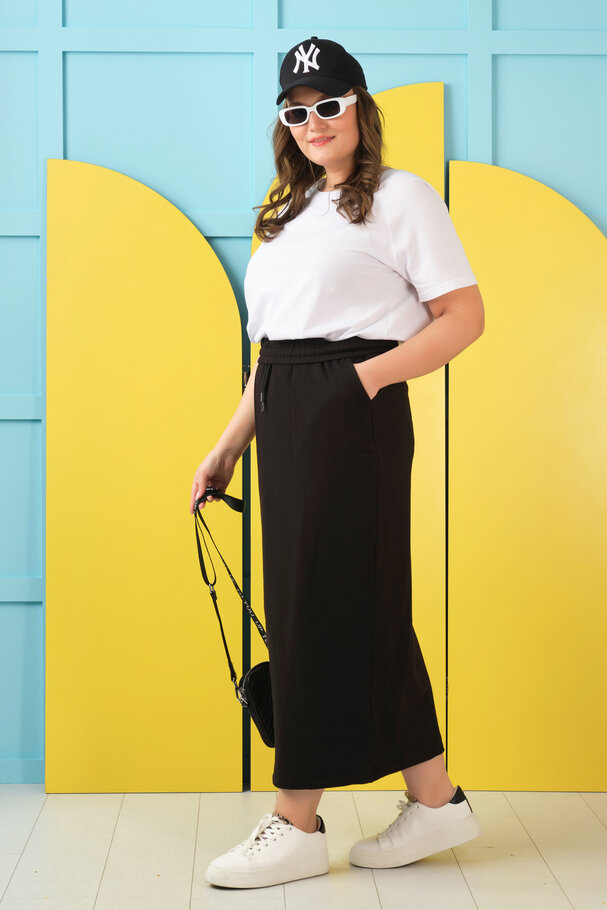 STRAIGHT CASUAL SKIRT