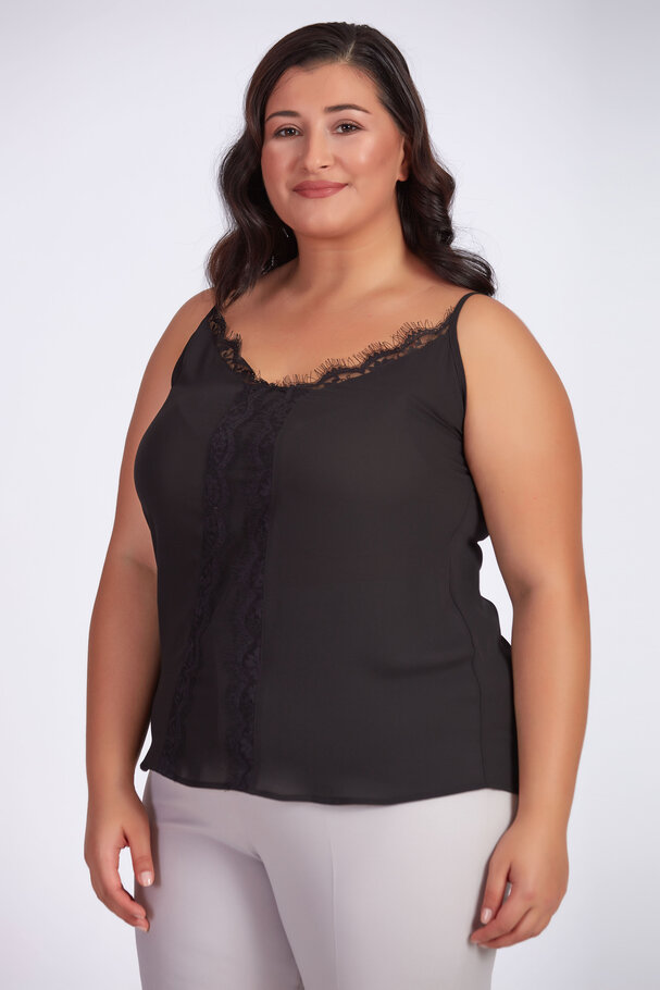 STRAPPY TOP WITH LACE