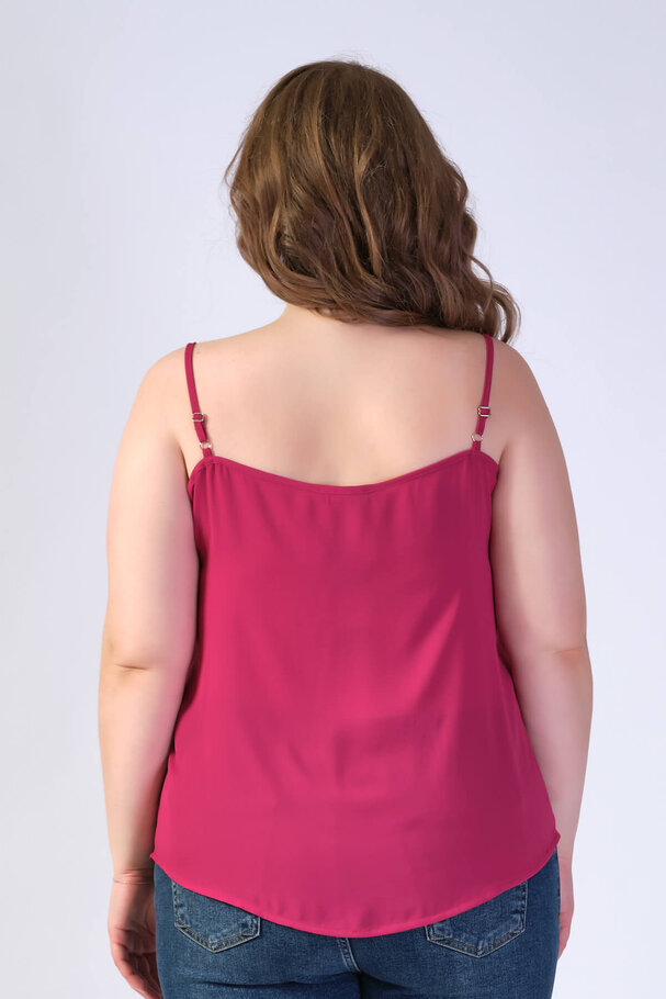 STRAPPY TOP WITH LACE