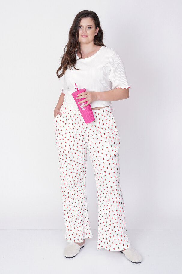 STRAWBERRY PRINT PYJAMA SET