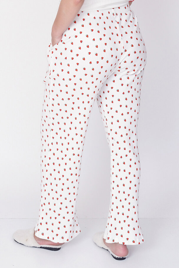 STRAWBERRY PRINT PYJAMA SET