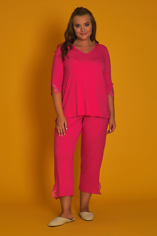 STRETCH PYJAMAS SET WITH LACE DETAIL