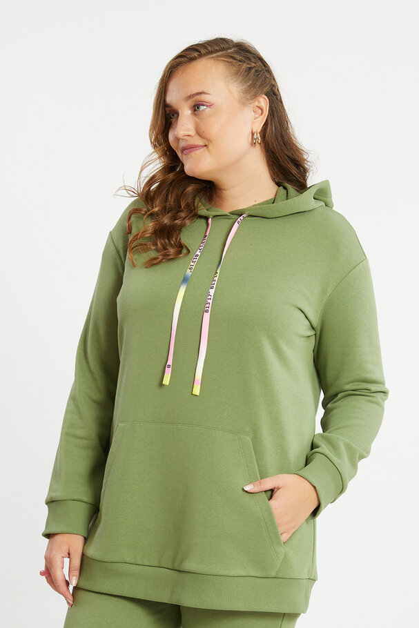 SWEATSHIRT WITH POUCH POCKET