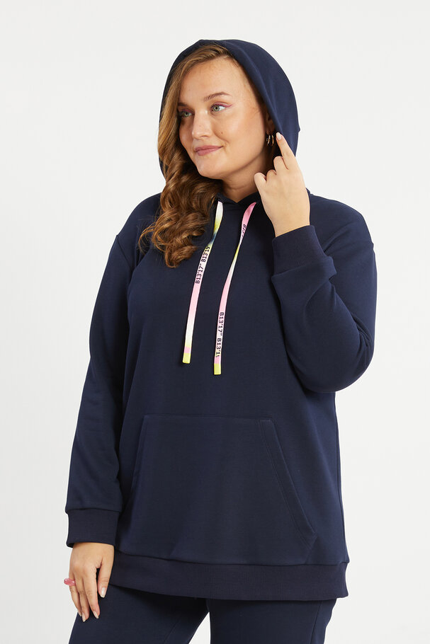 SWEATSHIRT WITH POUCH POCKET