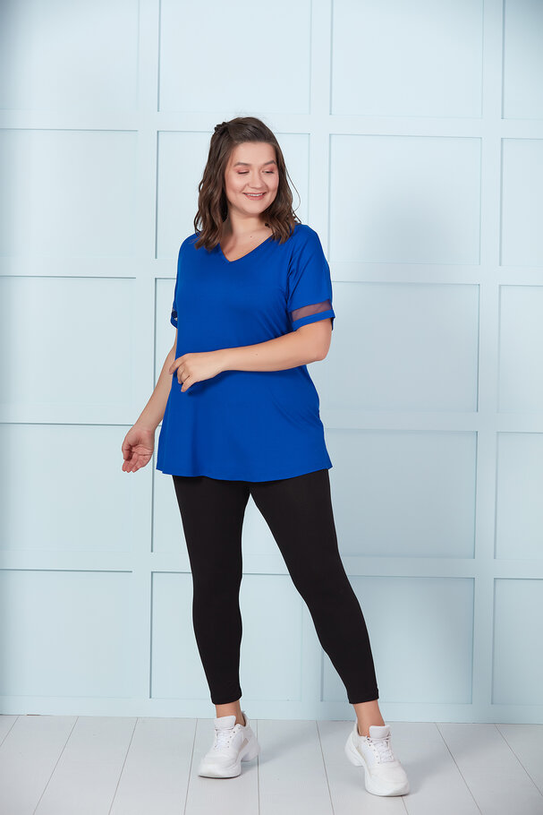 T-shirt with tulle detail