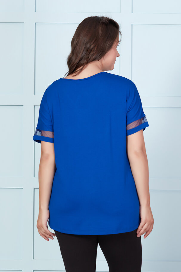 T-shirt with tulle detail