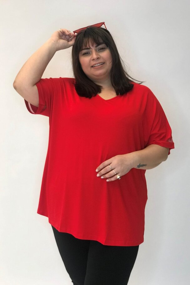 T-shirt with tulle detail