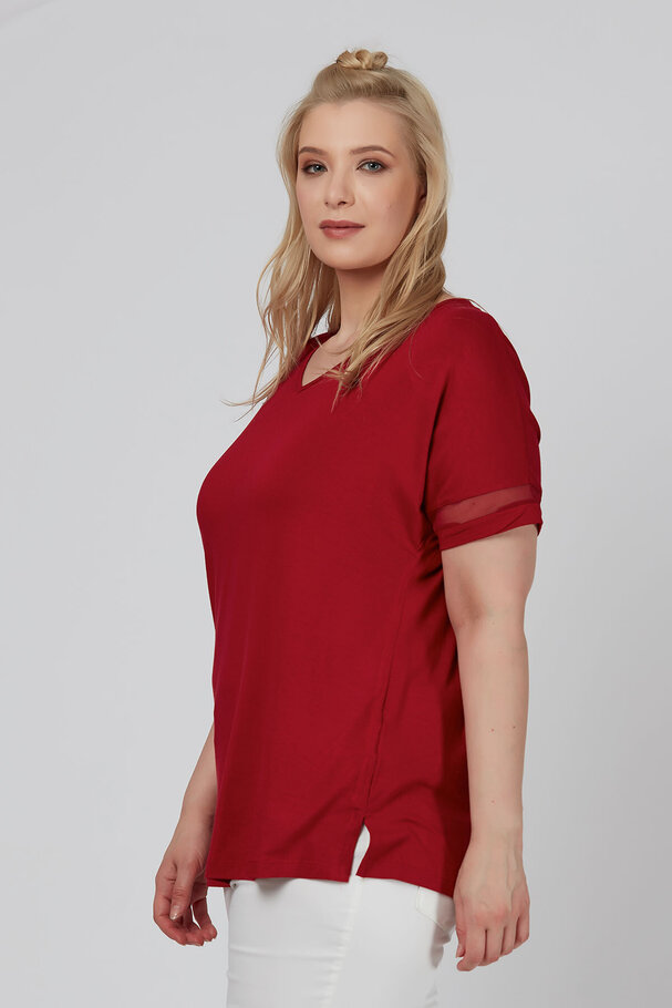 T-shirt with tulle detail