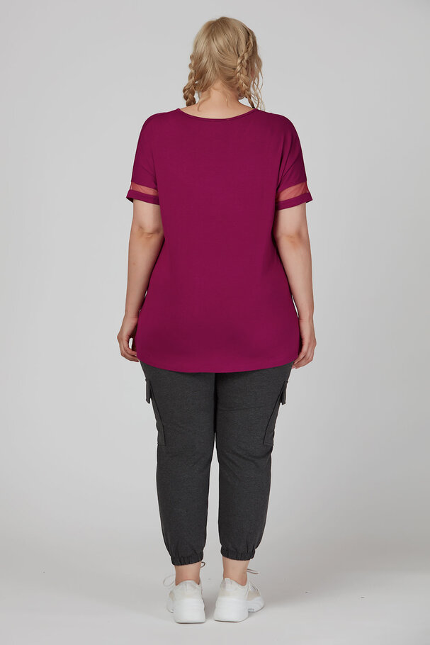 T-shirt with tulle detail