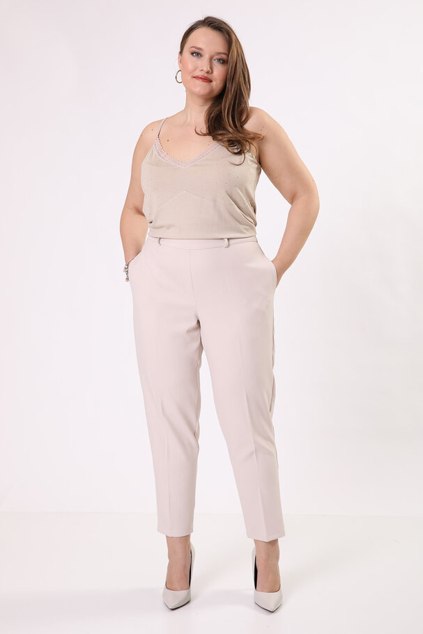 TAILORED TROUSERS