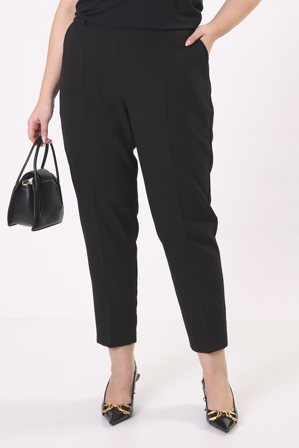 TAILORED TROUSERS