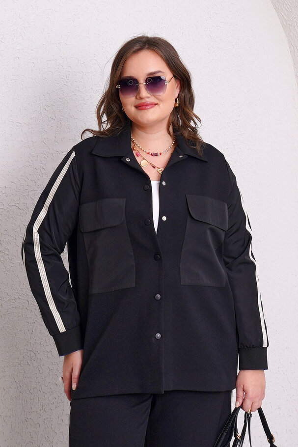 TECHNICAL JACKET WITH STRIPE DETAIL