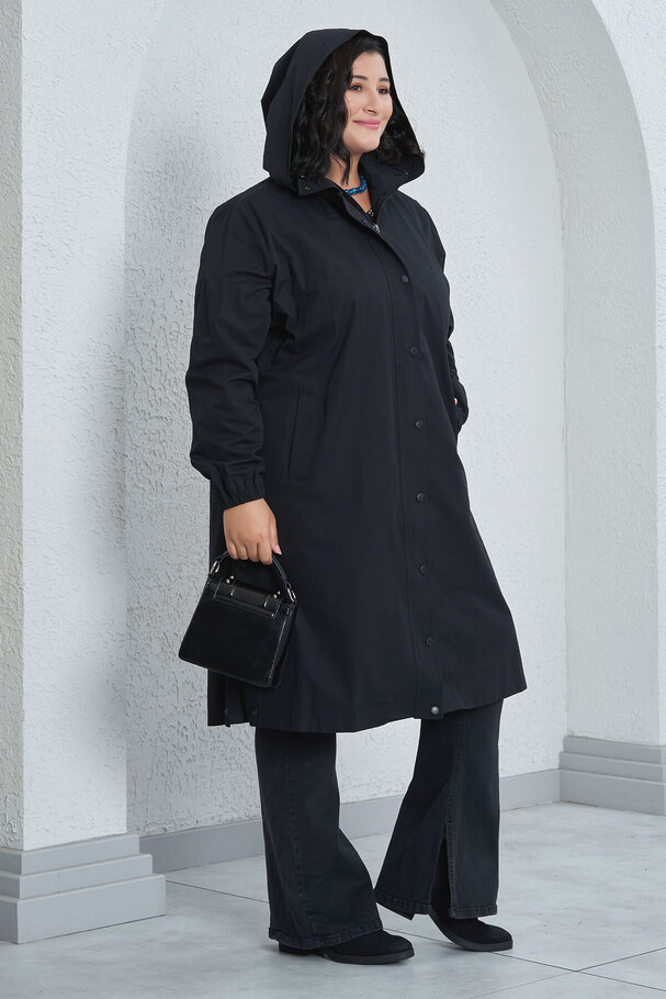 TECHNICAL WINDBREAKER PARKA