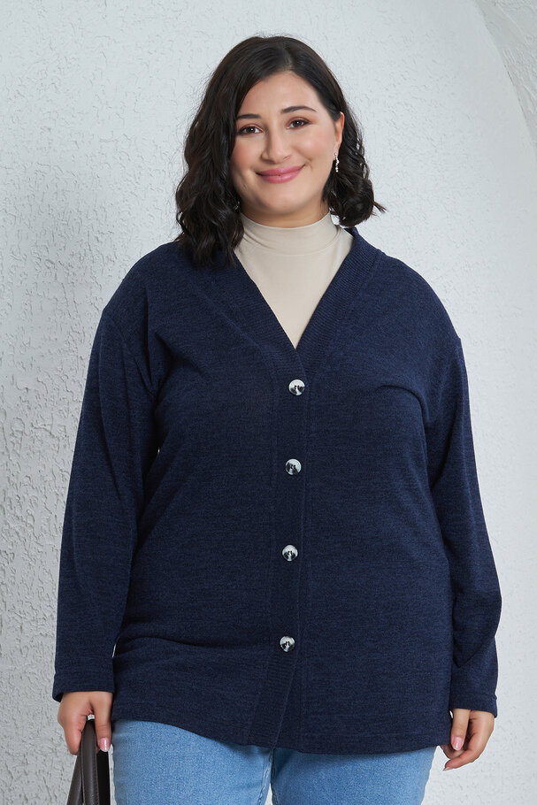 V YAKA TRİKO HIRKA
