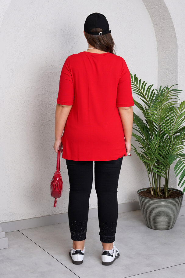 V-NECK BASIC FLOWING T-SHIRT