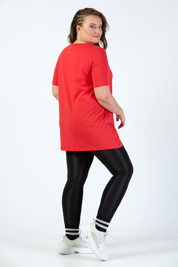 V-NECK BASIC T-SHIRT